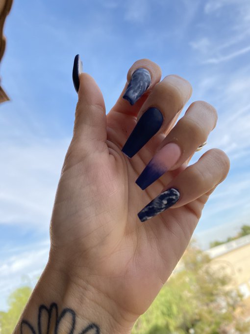 💙❄️🥶 https://t.co/d5e2xWlmDH<a href="/tag/newprofilepic"class="tags"><span>#newprofilepic</span></a>