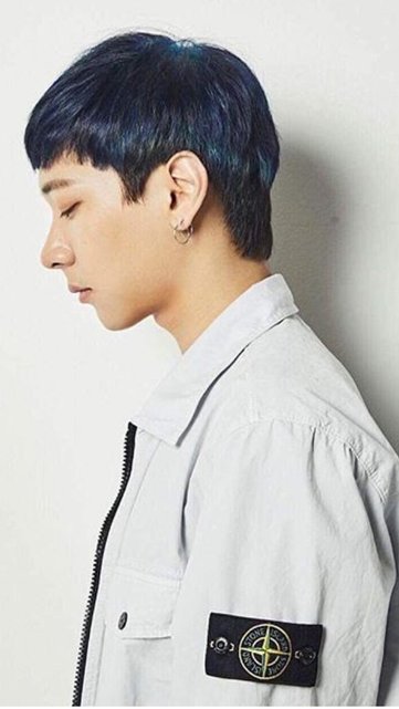 kimjunjae__th's tweet photo. [ความฝันของเด็กชาย คิม จุนแจ]

"ตอนเด็กๆความฝันของผมคือการได้เป็นส่วนหนึ่งของ K-Rock ผมเลยหัดเล่นเครื่องดนตรี แร็ป และร้องเพลงตอนนั้นผมไม่มีพื้นฐานในการเต้นเลย ตอนนี้ผมได้เข้าใจว่าการจะเป็นศิลปินที่ดีผมต้องทำได้ทุกอย่างและวันนี้ผมเต้นเป็นแล้วนะครับ "

#김준재 #kimjunjae #คิมจุนแจ https://t.co/kws4jTVut3