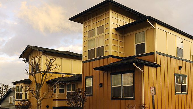 M3MOD_com's tweet image. #AffordableHousing

Hillside Gardens, located in #Tacoma WA's Hilltop Neighborhood, offering 26 homes for families

Mercy Housing Northwest, City of Tacoma &amp;amp; Pyatok #Architects honored for this project by Puget Sound Regional Council &amp;amp; Vision 2020 Award

#HomeIsHope #chs #chsnews