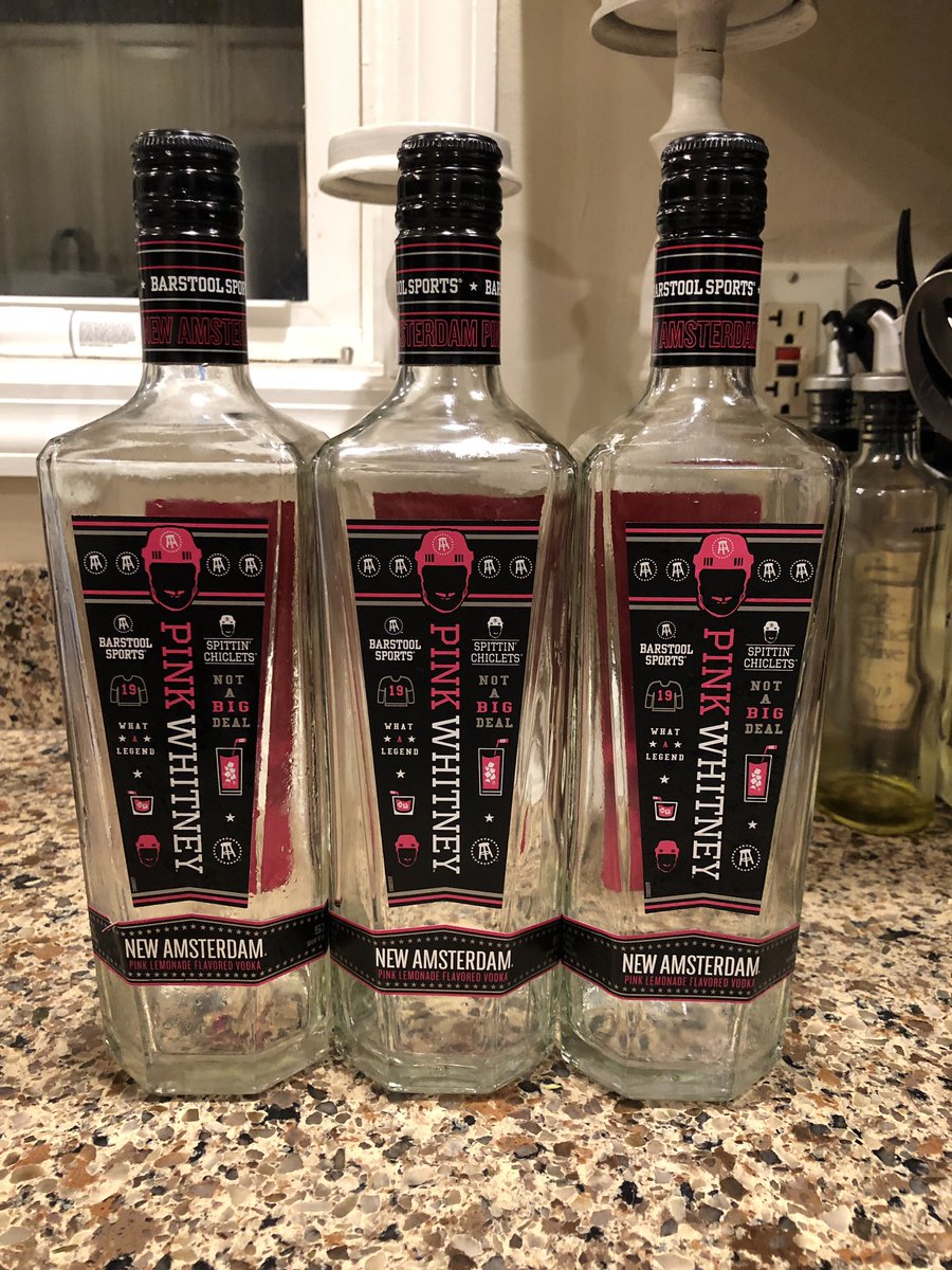 unc1edaddy's tweet photo. The boys are buzzin tonighttt! @spittinchiclets https://t.co/EEq1RDwWkH