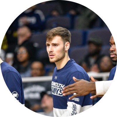 TalkJayhawk's tweet photo. Hi! My name is George Papas and I like to pull dick moves when a team is letting the clock expire then yell “I don’t give a f**k” repeatedly. Basically, I’m a douche https://t.co/WtDGdbO5kQ