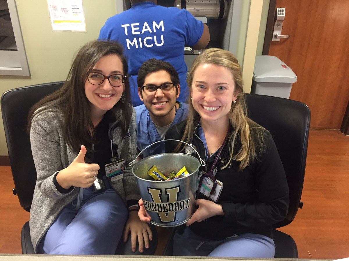 BGriebMD's tweet photo. Friday and the #VandyBucket bringing joy with another dose of #VandyCandy! Great work this week @VUMCMedicineRes team!
@VUMCLung @VUMC_EM @VUmedicine https://t.co/JdYK0Kua1B
