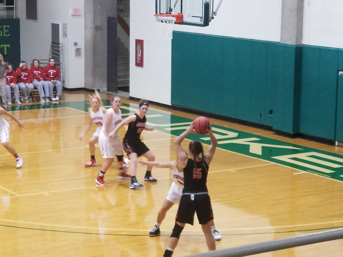 CincyChargers's tweet photo. 2 more former Chargers playing college hoops tonight!   Great job @clemonsmariah8 and @knanzel.  It was great watching you on the court together again!  #Chargers4Ever https://t.co/i6O4ITcjNt