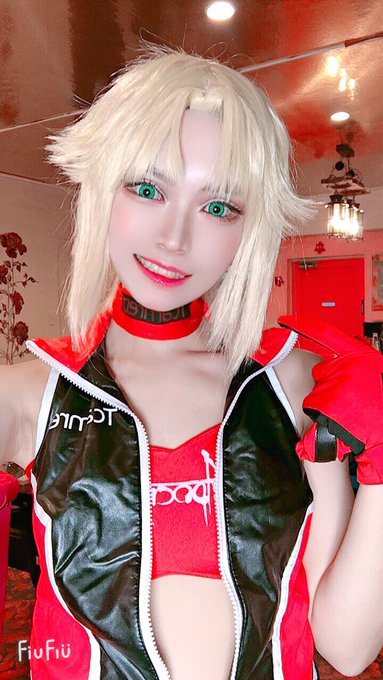 Twitterのコスプレ画像52