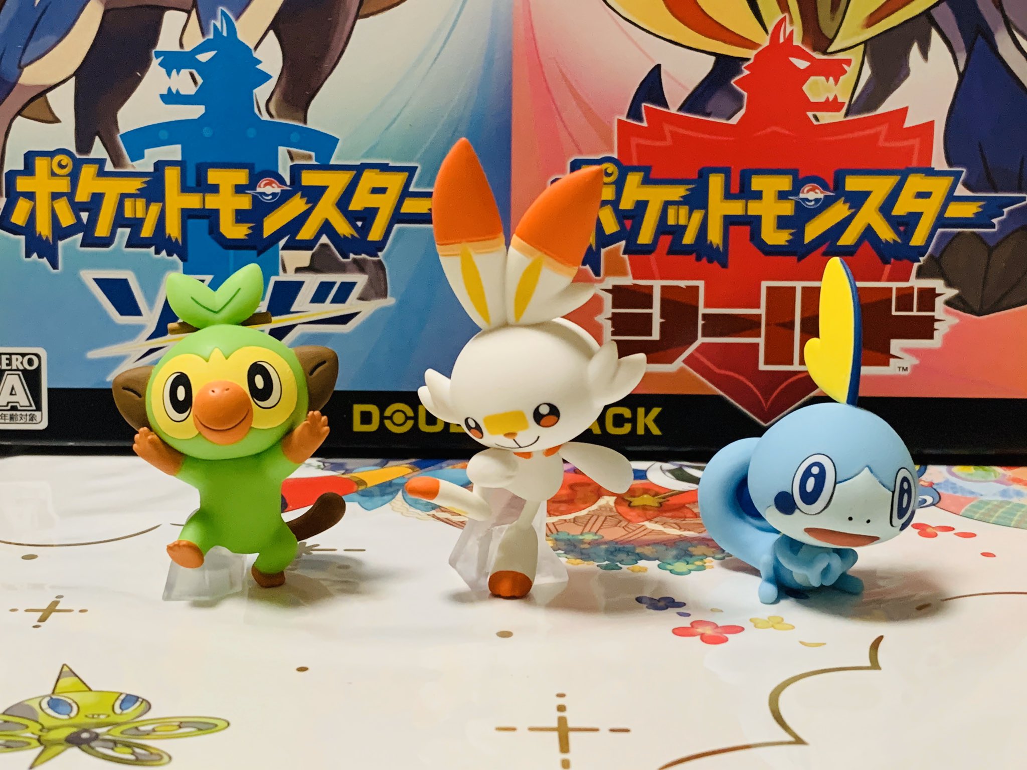 Uzivatel マーロン Na Twitteru ポケモン剣盾ダブルパック届いた フィギュア可愛い アートブックもイイカンジ よーし 早速やってくぞー ポケモン剣盾 T Co Edrfpnemwi Twitter Uzivatel マーロン Na Twitteru ポケモン剣盾ダブルパック届いた フィギュア可愛い アートブックもイイカンジ よーし 早速やってくぞー ポケモン剣盾 T Co Edrfpnemwi Twitter