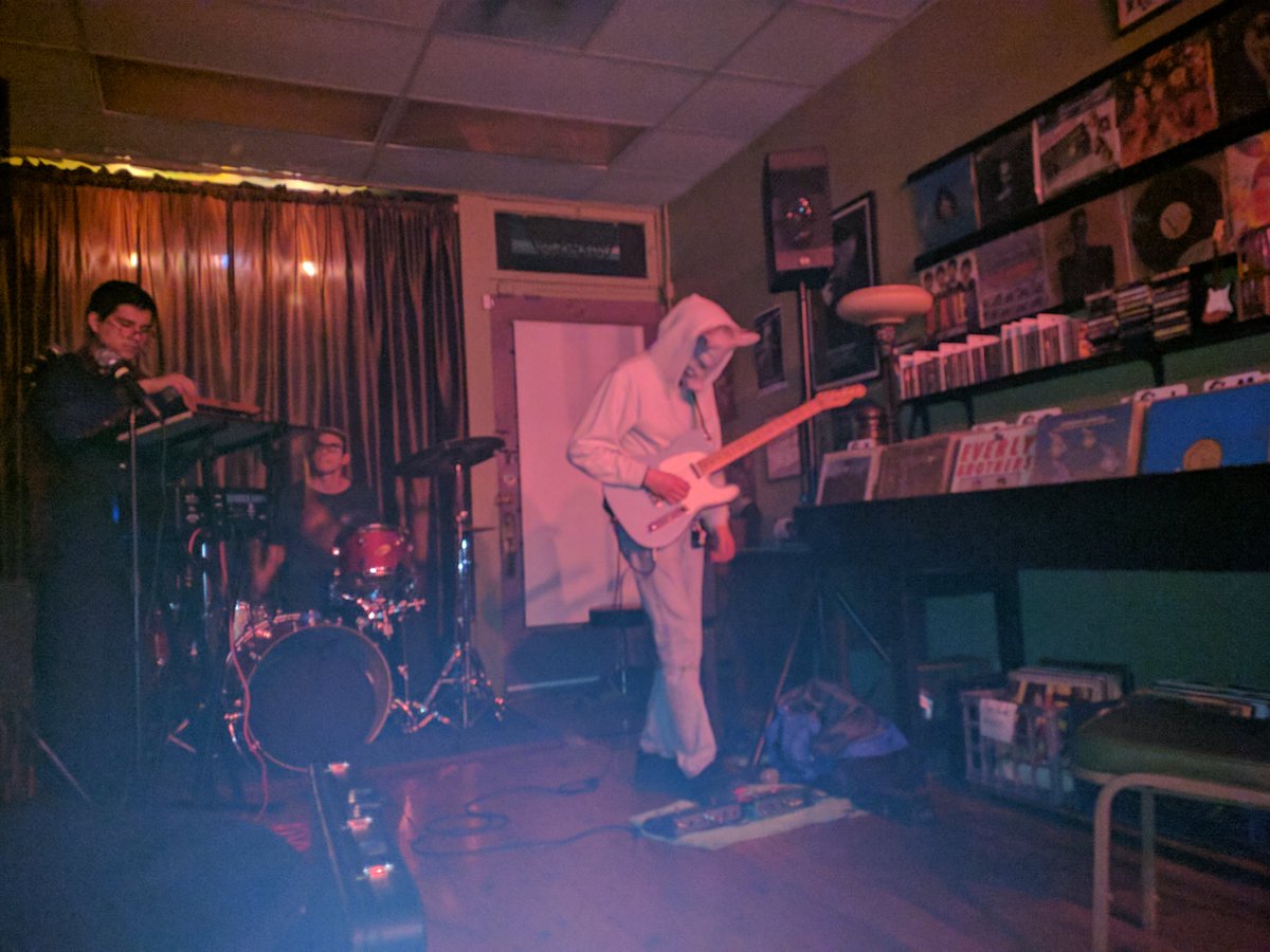 insert_delete_'s tweet image. 