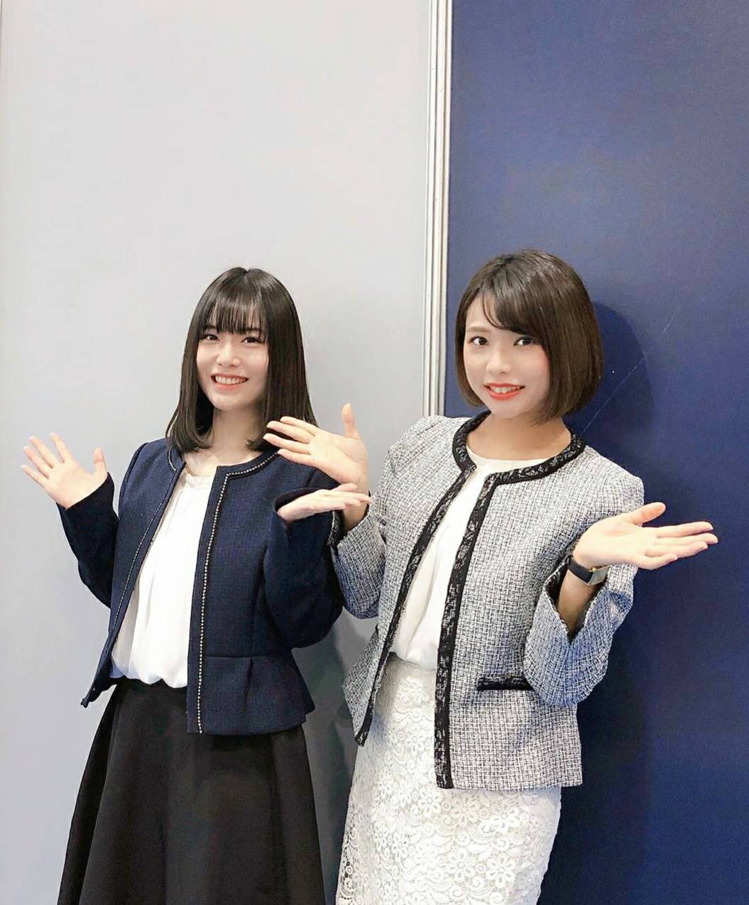 丸塚香奈 今週はほぼずっと大阪でお仕事でしたー ビジネス にしもと一緒だったよ 大阪グルメも堪能できました りくろーおじさんのチーズケーキ半分こした お互いのジャケット交換してスタッフさんに間違い探しを試みたりもしてまし 丸塚香奈 今週はほぼずっと大阪でお仕事でしたー ビジネス にしもと一緒だったよ 大阪グルメも堪能できました りくろーおじさんのチーズケーキ半分こした お互いのジャケット交換してスタッフさんに間違い探しを試みたりもしてまし