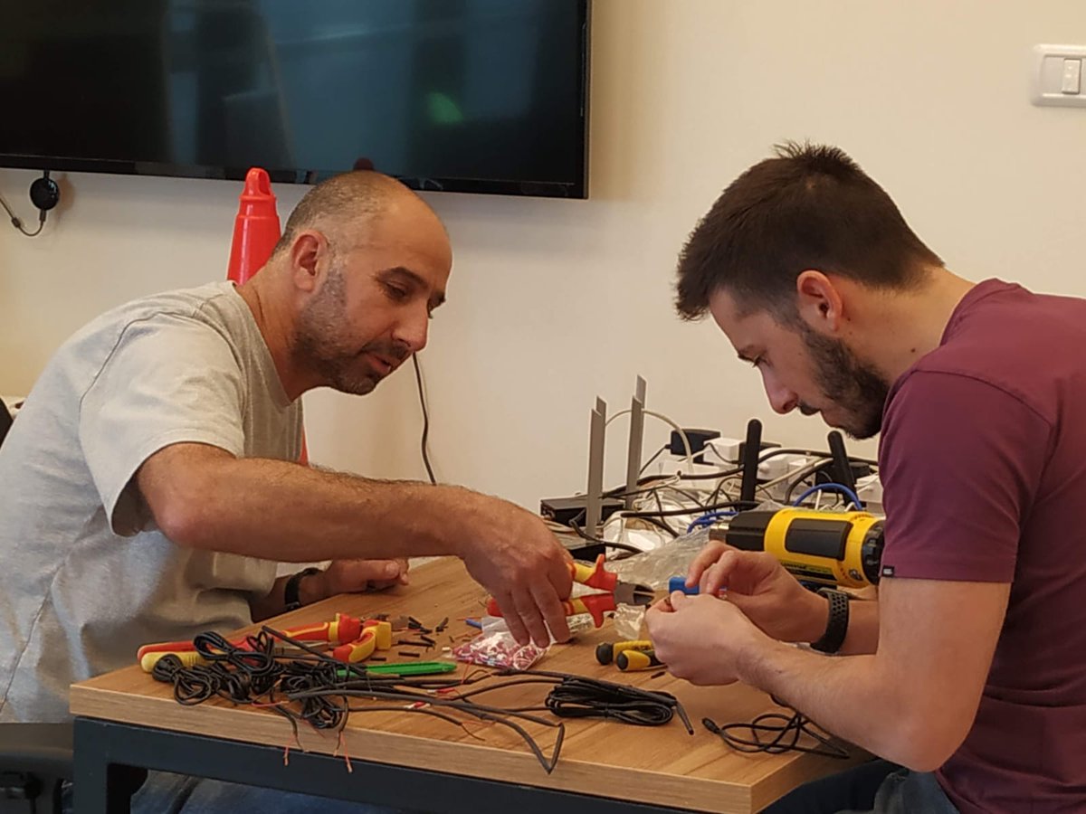 IntraPosition tweet media