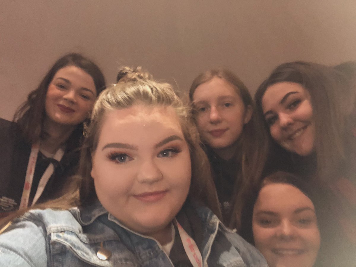 CYPCS's tweet photo. Hi everyone, this is the young advisor group starting our twitter takeover. We are currently waiting for everyone and we will soon make our way to the zoo - Maria https://t.co/U3wYWylHPt