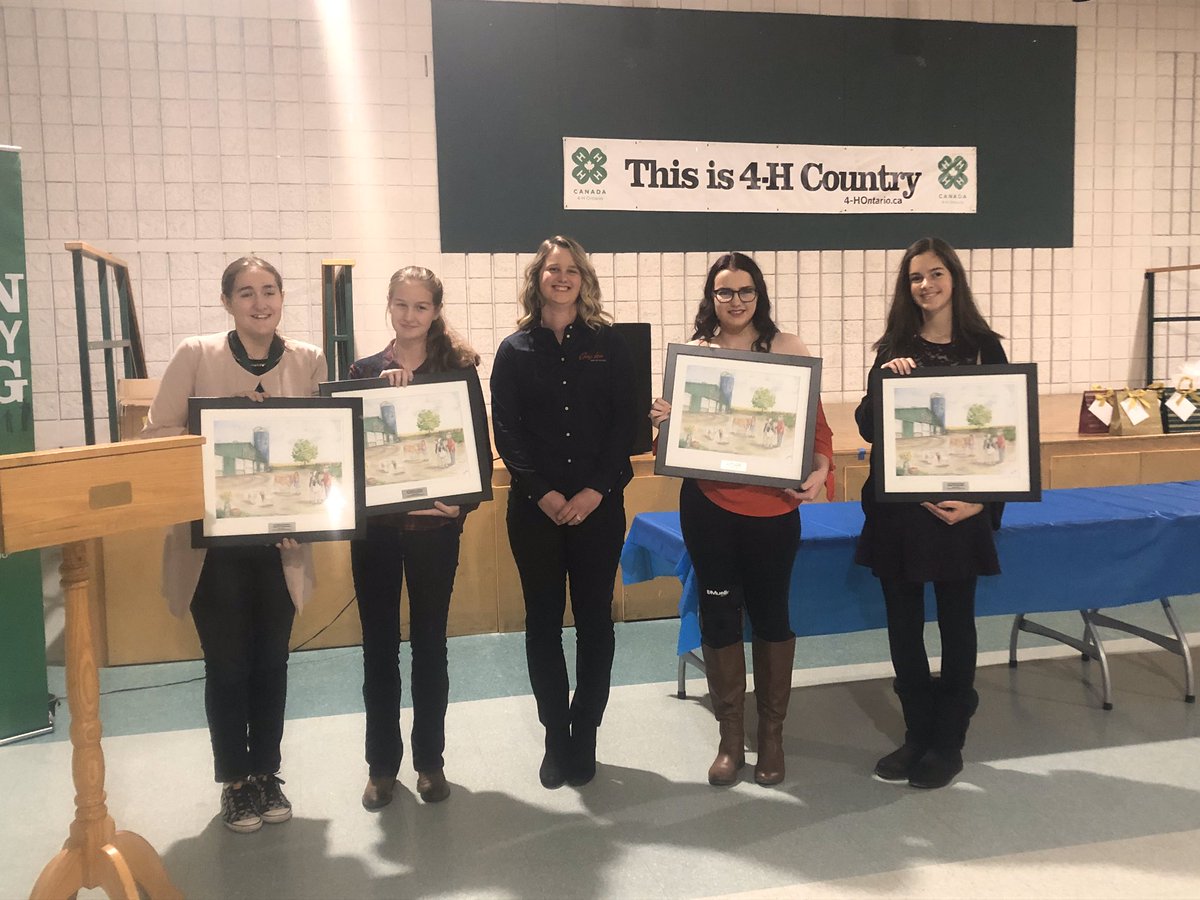 Congratulations Peel 4-H recipients on receiving the Gay Lea Foods prints 24 club awards at Peel 4-H awards banquet tonight!