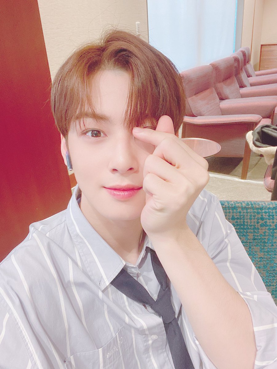 jp_offclastro tweet picture