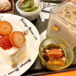 ケーキセットについてきたものは…。箸休めについてきたものにおどろきです。