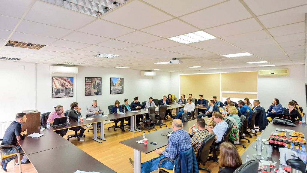 Good first week for the new territorial strategy of the #Cluj county, developed by the World Bank. As the moderator, I must admit I'm impressed by the number of new people showing up at the first three public consultations and by their interest to contribute.