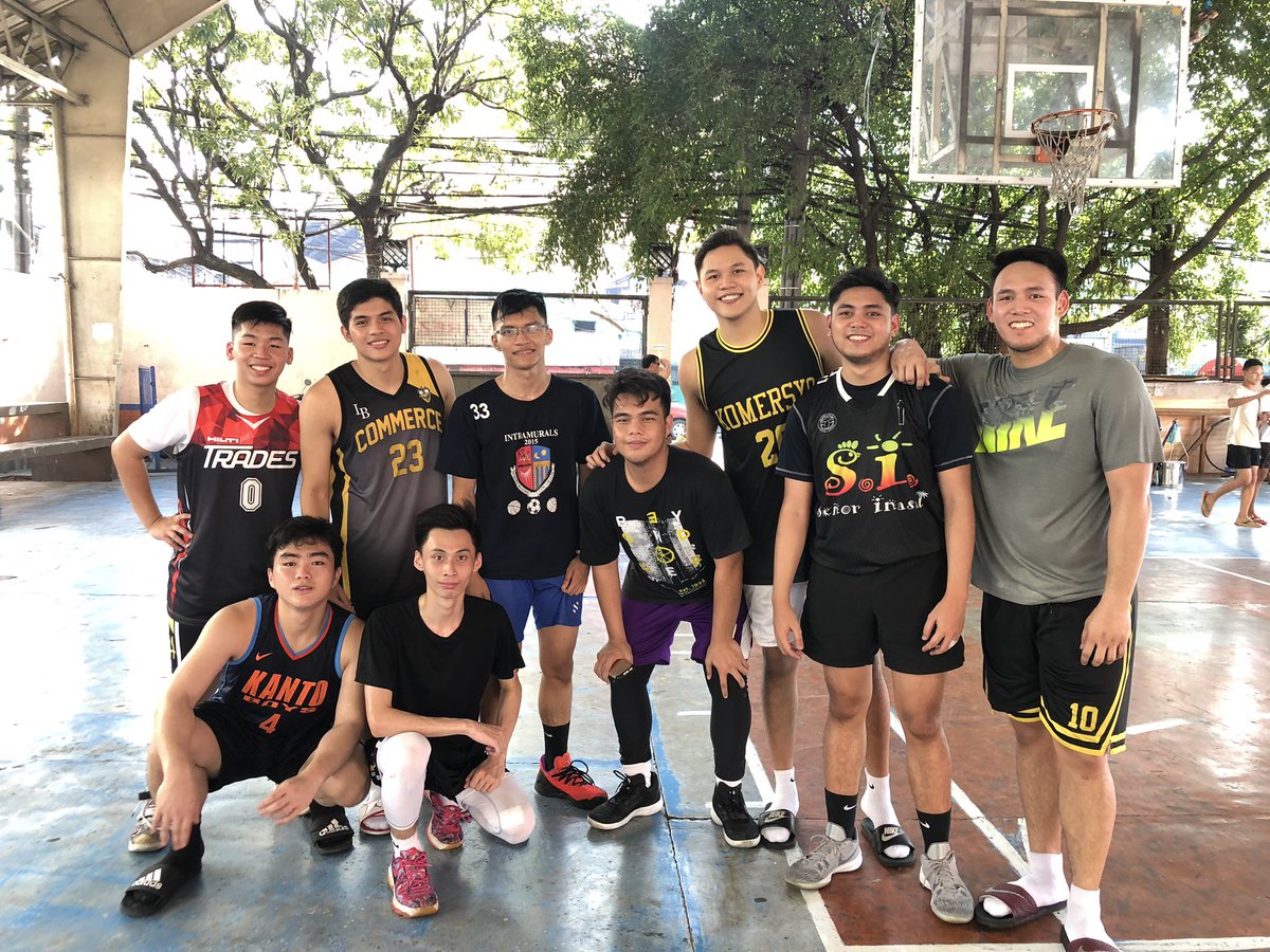 ustjma's tweet photo. TEAM PAROKYA NI EDGAR WINS WITH A SCORE OF 85-82! 

CONGRATULATIONS AND SEE YOU AT THE CHAMPIONSHIP MARKETISTAS ! 🏀🏆

#USTJMA1920
#DeviateNorms
#GILAS2019 https://t.co/QKiF70x9s9