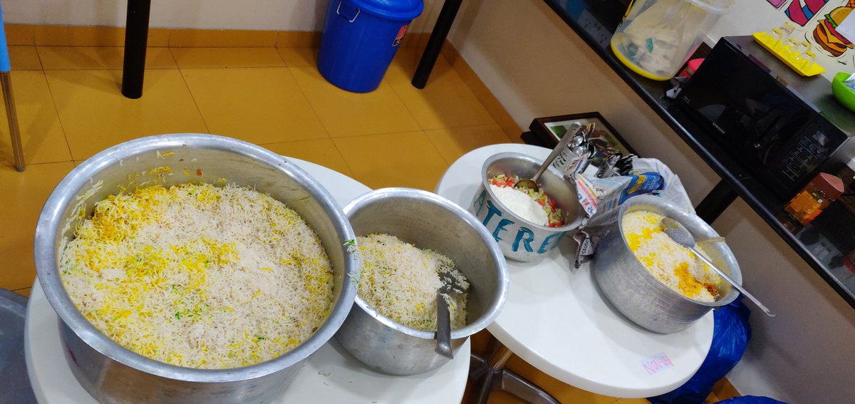 ExpertTalks_In's tweet image. lunch time #BiryanEE #gdcr19 #coderetreat