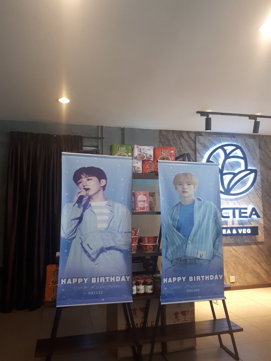 ara_381's tweet photo. Tqsm for anyone who coming Happy #OCEANTASTIC🌊 🦈Kihyuk🐳 Day cupsleeve in Perak🤗 https://t.co/TWKy7CTB2c