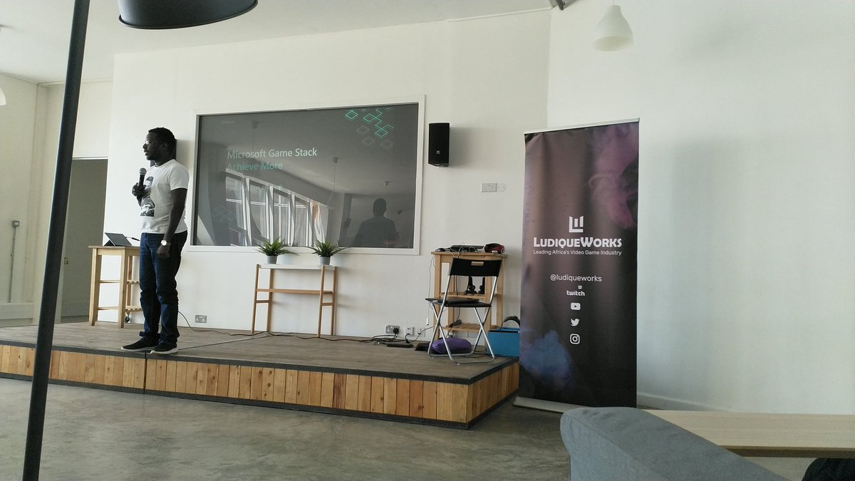 abriankim's tweet photo. @Sometkip - @Microsoft Game Stack. #AchieveMore #GlobalMRBootcamp #GlobalMRBootcamp19 #VirtualReality #AugmentedReality #MixedReality https://t.co/TUfHlFQkYU