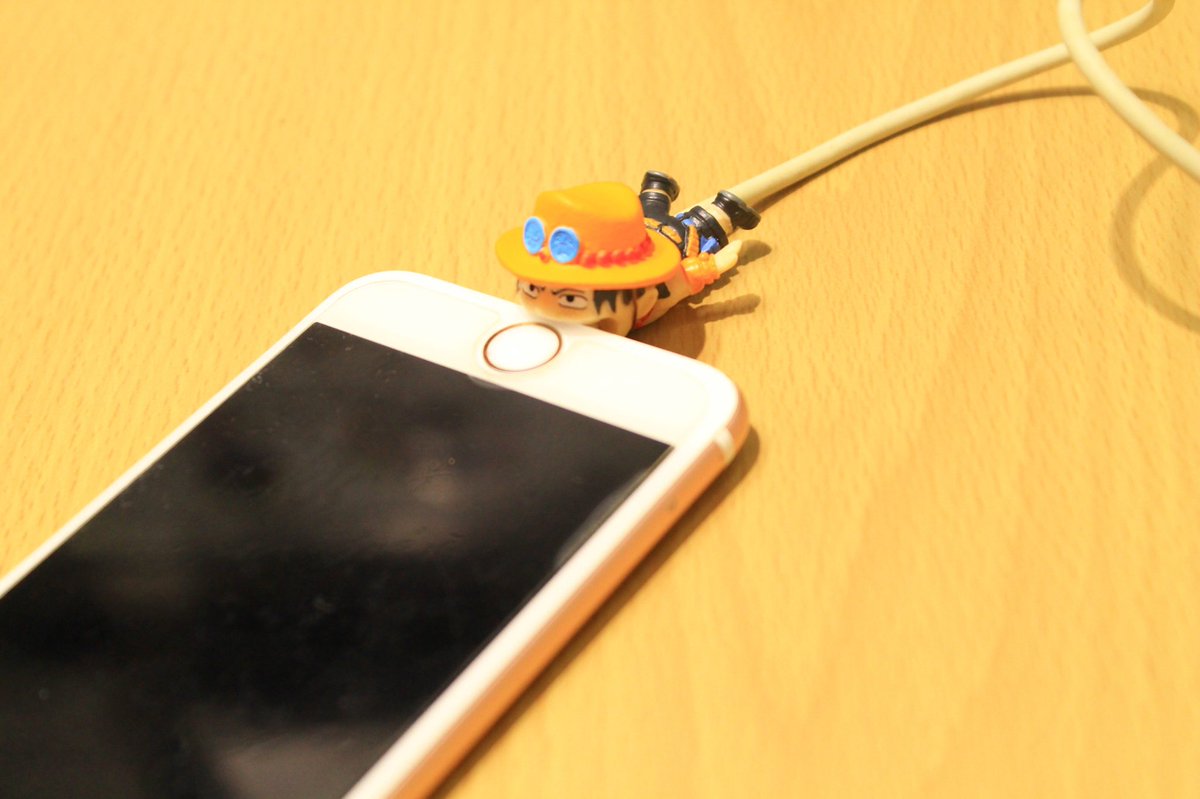 One Piece麦わらストア渋谷本店 A Twitter 再入荷 Cable Bite ワンピース05 エースcab ワンピース07 サボcab 各680円 税 好評発売中 麦わらストア Onepiece