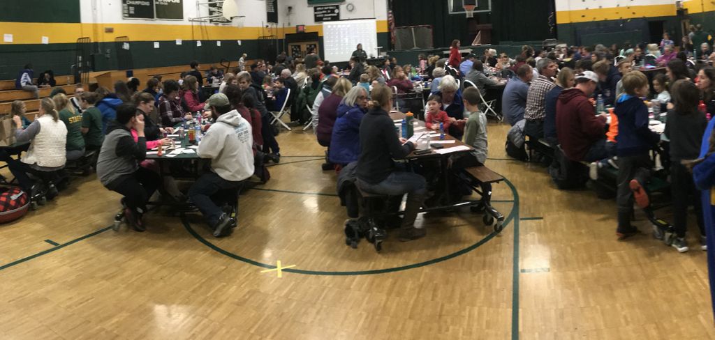wrvwildcats's tweet photo. WOW! We put the FUN in our BINGO Fundraiser! Everyone had a great time and thanks to the generosity of our community... folks took home a lot of cool stuff... and most importantly we all went home smiling. Go Wildcats! https://t.co/i01WfL8Kpa