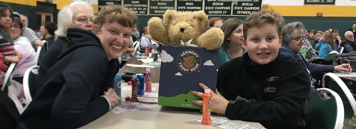 wrvwildcats's tweet photo. WOW! We put the FUN in our BINGO Fundraiser! Everyone had a great time and thanks to the generosity of our community... folks took home a lot of cool stuff... and most importantly we all went home smiling. Go Wildcats! https://t.co/i01WfL8Kpa