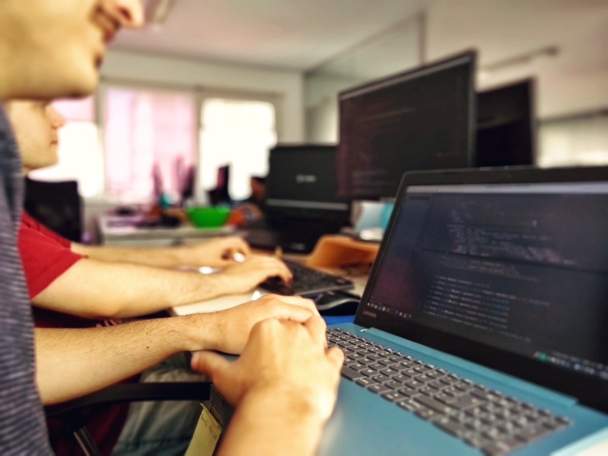 Syloper's tweet photo. >>> En #Syloper apostamos al trabajo en equipo. Entre nosotros y con nuestros clientes. Creemos que esto es fundamental para obtener resultados de calidad.
#trabajoenequipo
#Rosario https://t.co/017v2x0LTh