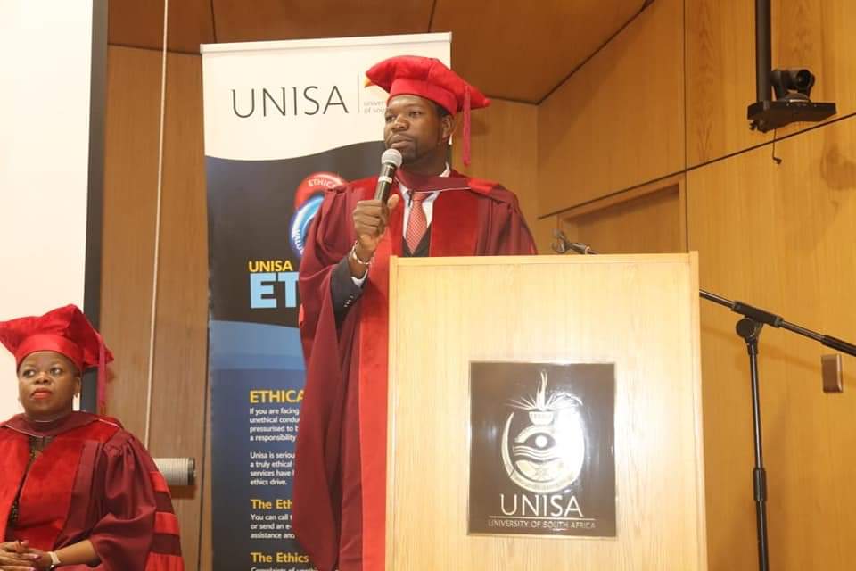 prophetw_magaya's tweet photo. Foreign University. Foreign people.
Love being shown by the uncommon. I salute you UNISA for making me your guest speaker today.

All graduates fly high. @unisa_southafrica

#prophetwmagaya
#pwm https://t.co/3BWFvUvZUs