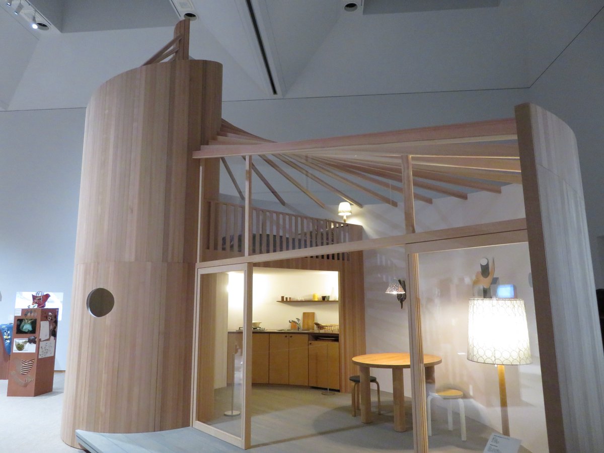 Tak たけ いちばんやさしい美術鑑賞 ミナ ペルホネン 皆川明 つづく 洋服だけの展覧会ではありません 建築もあります Shell House シェルハウス 構想 皆川明 設計 中村好文 皆川氏が将来の夢として構想している 簡素で心地よい宿