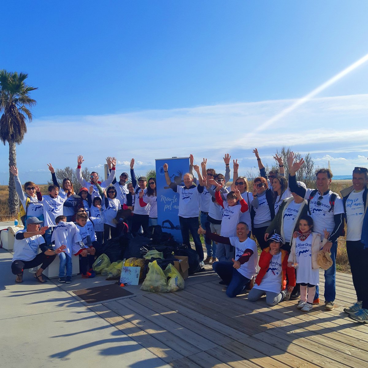 twinapp_oficial's tweet image. 🌊♻️💙 Plogging day in Castelldefels with @sony 
.
#oneblueoceanproject #moutepelmar #twinapp #castelldefels #plogging #sony #environment #environnement #mediambient #medioambiente #salut #esport #salud #deporte #health #sport