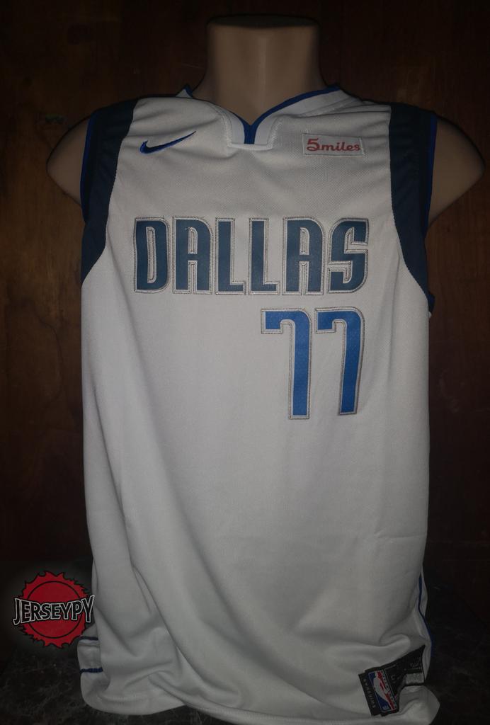 NbaPY's tweet photo. Sorteo triple 🤯🤯🤯 con los amigos de @JerseyPy queremos premiar a nuestros seguidores. Con la del jugador del momento. La condición vivir en el territorio 🇵🇾. Darle Rt y seguir a ambas cuentas. https://t.co/oe76yWJnIi