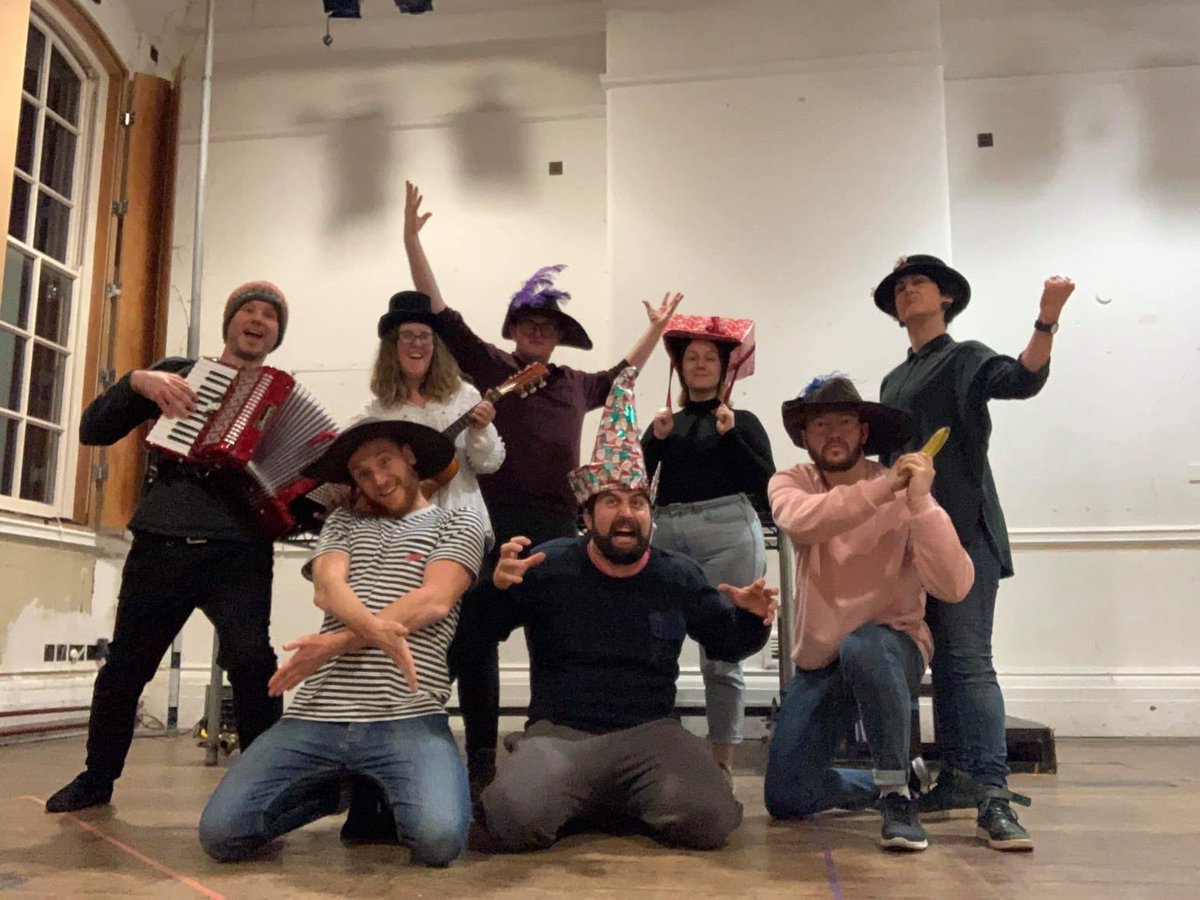The latest show is coming together so nicely and we’re convinced it’s because we have such an incredible team working on it. Christmas is going to be boom boom ting tang litty lottty loolaaah! 

@Team_Splendid <a href="/StageFighter/">Tom Jordan</a> <a href="/battersea_arts/">BatterseaArtsCentre</a>