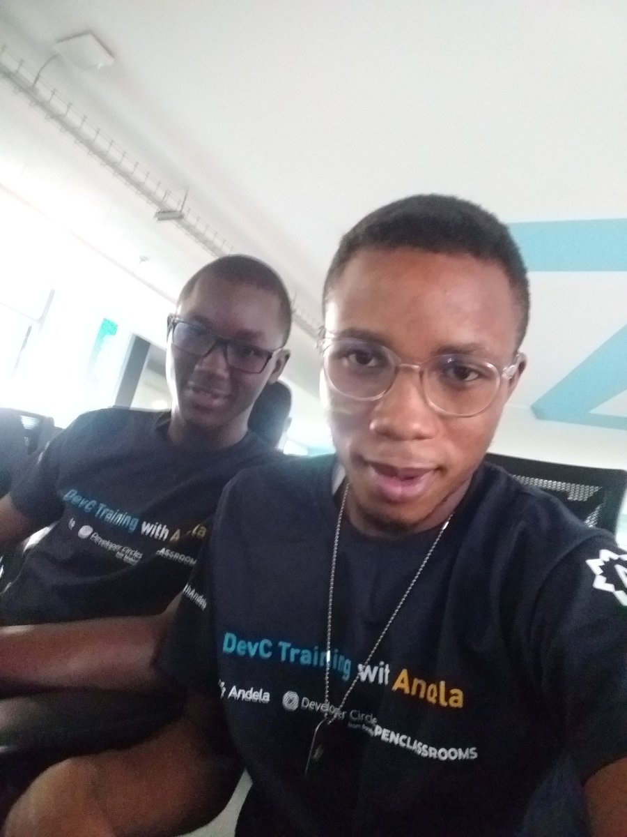 dabsclement's tweet photo. #DevCTrainingwithAndela #DevCTrainingGrandfinale @Andela @Andela_Nigeria @fbplatform @facebook @fawas_ola @LASUDevs @_gdgojofestac #LasuDev https://t.co/OjbGFqrV2Z