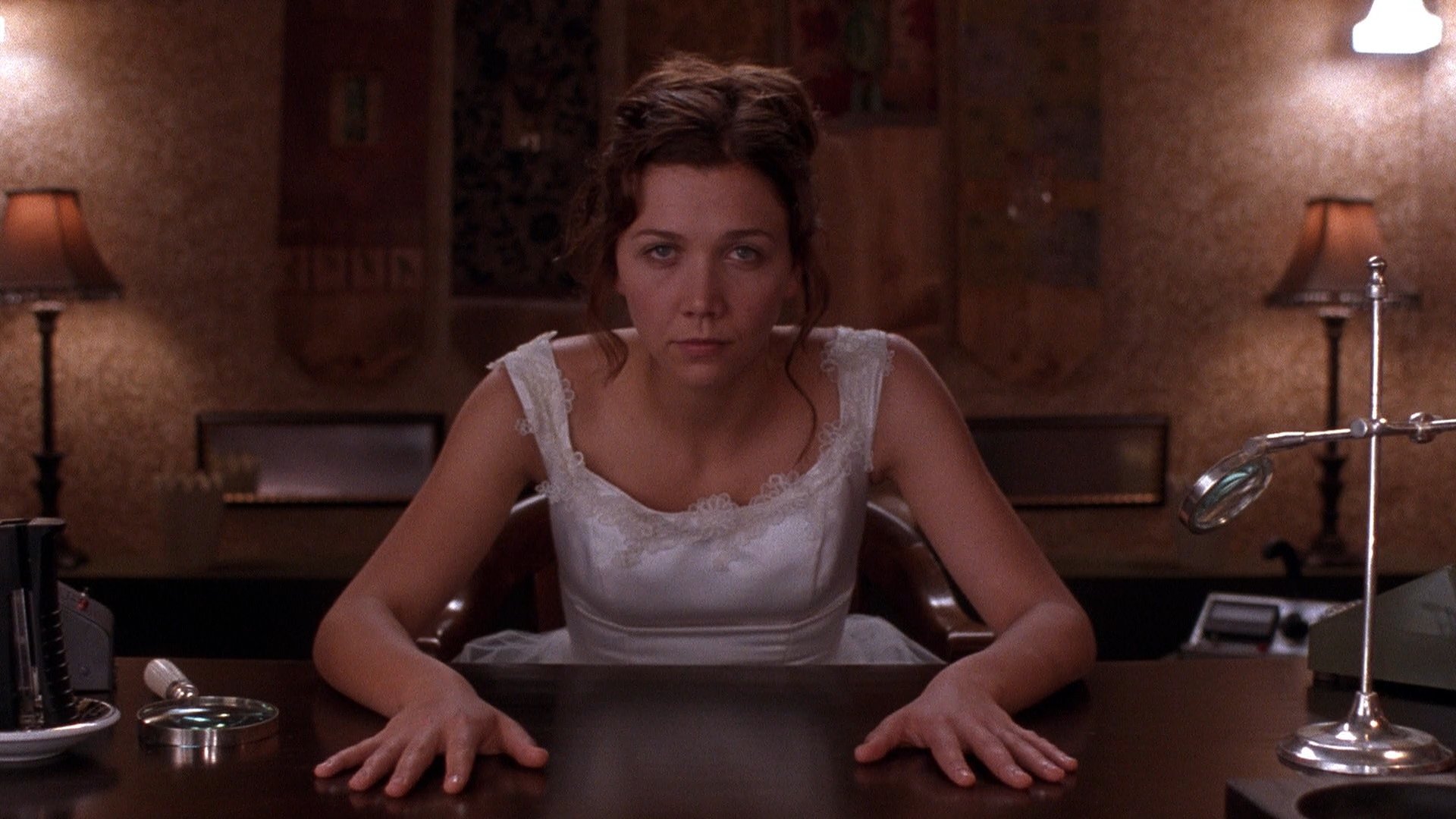 Happy birthday Maggie Gyllenhaal!! It must be so cool to come from a family of film makers!
.
. 