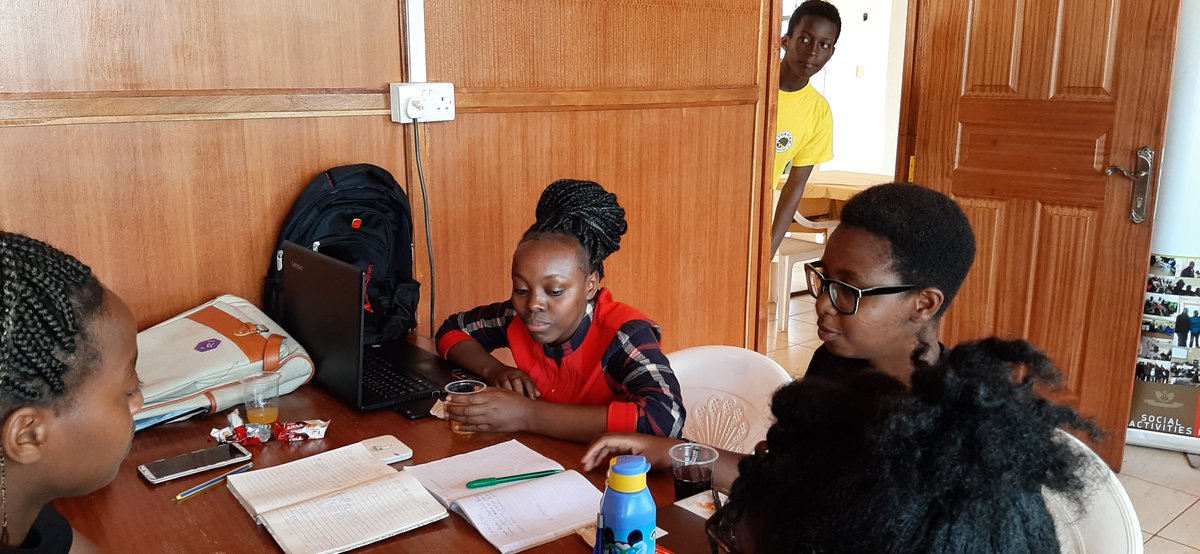 TechDekut's tweet photo. The kadies are working it out the main themes being  1)Agriculture 2)health 3)trade 4)education 5)financial
#HackAssembly19 #MSFTStudentPatner @techdekut @csokimathi @dsckimathi #GoogleDevelopers #DSCSSA https://t.co/GdQzGAiJAh