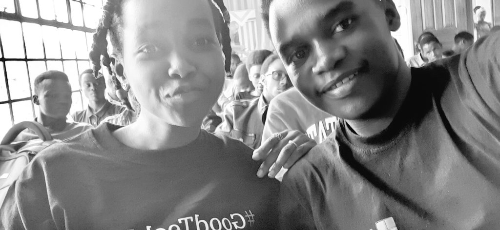 itsmakenasandra's tweet photo. We always make it work. Successful Tech events and hackathons is our priority. #HackAssembly19 #MSFTStudentPartner #GoogleDevelopers #DCSSSA @csokimathi @dsckimathi @TechDekut @dehub_dekut @DekutKenya https://t.co/LZM8bDTkEm
