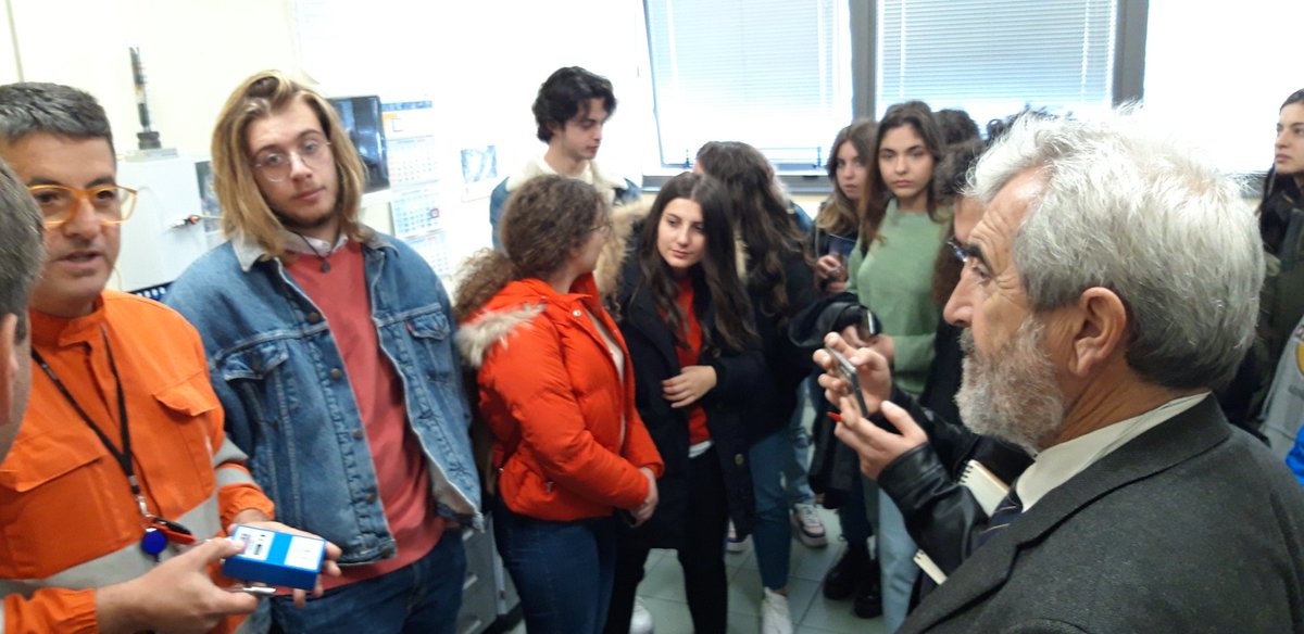 provpzresilient's tweet photo. Visita all'area industriale di #Viggiano nell'ambito di "Imprese e Territori Resilienti" organizzata da #GruppoLucano e #ComuneViggiano con @Confindustria e partecipazione di @DPCgov e @UNDRREurope per il #pmiday. Per la rete dei comuni e comunità #weResilient @ProvinciaPZ https://t.co/pERRKw3QNy