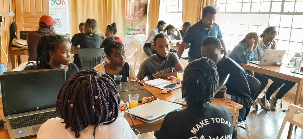 csokimathi's tweet photo. Dekut Ladies Hack Assembly, was a show of the rising female tech community @DeKUTkenya Great women coming together to do great things!! #HackAssembly19 #MSFTStudentPartner #GoogleDevelopers #DCSSSA @csokimathi @dsckimathi @TechDekut @dehub_dekut @WTMNyeri https://t.co/RzF1wsKJZ9