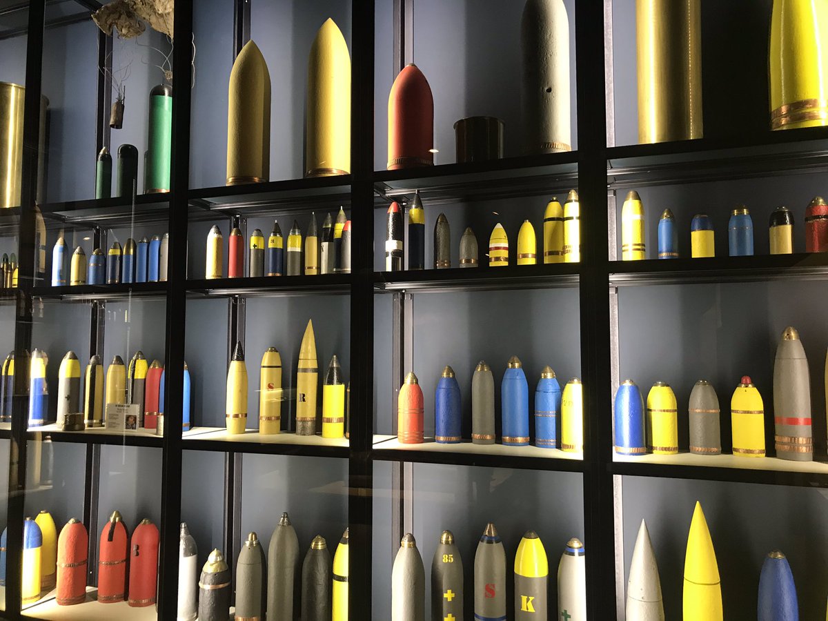 FPullen_History's tweet photo. @SheffPark_Acad students are visiting Passcehdaele Museum with @UCL_FWWCBTP this morning!  It’s amazing being able to engage with WW1 memorabilia! #Legacy110 #FWWCBTP https://t.co/dZtHDk4aeU