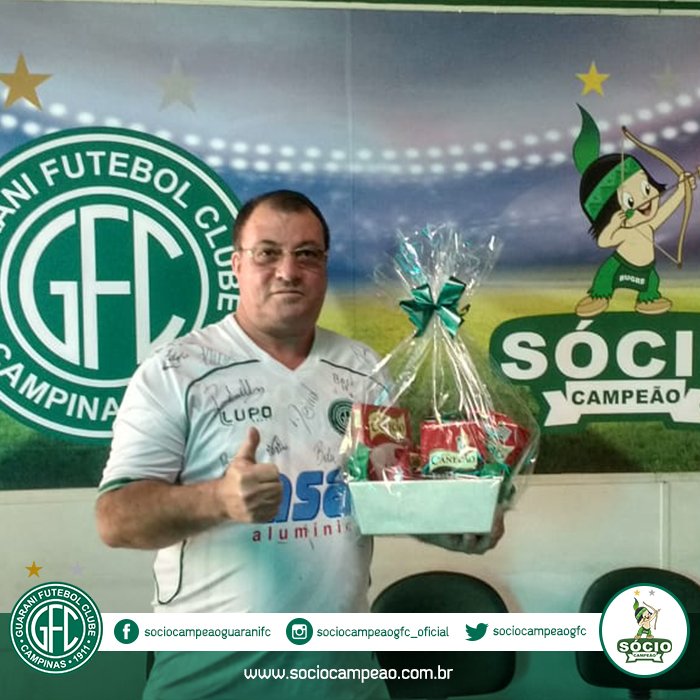 sociocampeaogfc's tweet photo. O Sócio Ruiz Braz Felizardo ganhou uma cesta repleta de produtos Café Canecão em partida do Bugre no Brinco! Seja Sócio Campeão e aproveite todas as vantagens do Programa.
.
.
.
.
.
#cafecanecao #cestaprodutos #campinas #sociocampeao #programadevantagens #hsg https://t.co/7er8luP00O