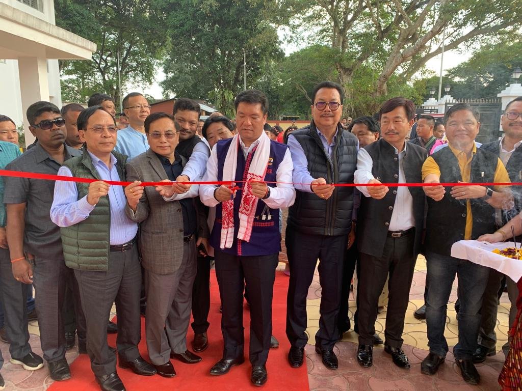 Added another important asset for the people of eastern Arunachal. Inaugurated the new Arunachal Bhavan at Mohanbari, Dibrugarh. #ArunachalPradesh #incredibleindia #ArunachalRising