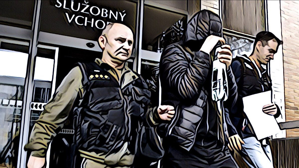 DetectionUA's tweet image. Словацькі прикордонники затримали двох українців, які намагалися провести 700 кг бурштину. Я тут підрахував, то ж це приблизно 500 тис Є. 

Знову на нашому кордоні не чинили жодних перешкод. 
А нам взагалі митниці для чого потрібні?