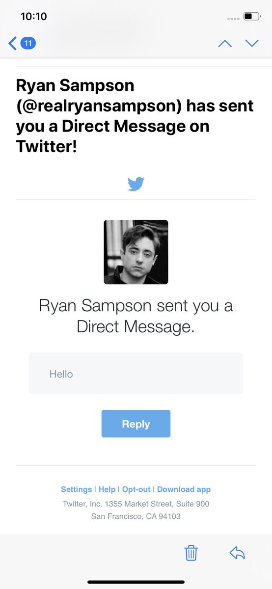 debarmstrong2's tweet photo. @MrRyanSampson if you want to talk to me just ask haha 😂 seriously just to let you know you have a fake account going round, everybody wants to be you! #fake #everybodywantstobeyou https://t.co/WVZRKVI5RX