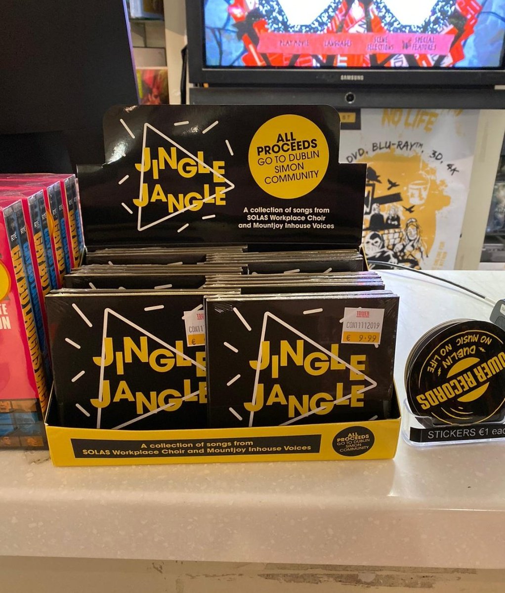 What an incredible feeling it was to see our album #JingleJangle (whaaaat!!!) in @TowerDublin grab one today in store or online towerrecords.ie/product/SOLASC… all proceeds will go to @Dublin_Simon #charityalbum #dublinsimoncommunity