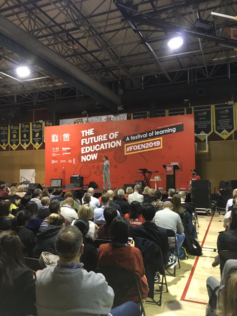 sirjohnfjones's tweet photo. A privilege to be asked to deliver the opening keynote at The Future of Educaton Now, a festival of learning in Beijing.The Western Academy of Beijing were brilliant hosts to 600 delegates representing 100 schools/orgs from 60 countries @WAB_LIVE #FOEN2019 #reachingforexcellence https://t.co/doL4HtY5nn