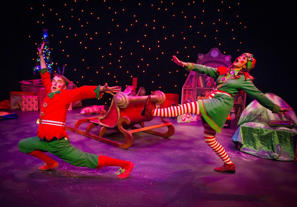 Santa’s New Sleigh flies into <a href="/TheWaterside1/">Aylesbury Waterside</a> This December Book here. atgtickets.com/shows/santas-n… <a href="/AylesburyEvents/">Aylesbury Events</a> <a href="/aylesburytc/">Aylesbury Town Council</a> <a href="/claireayles/">Claire Ayles</a>