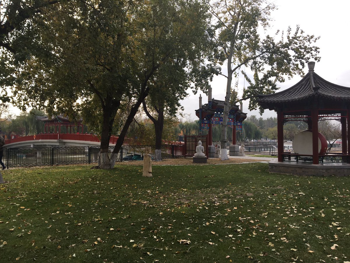 ajshaw23's tweet photo. Thank you Western Academy of Beijing for hosting such an incredible conference. Loved exploring the beautiful campus and learning from all the presenters. Looking forward to implementing new ideas and developing ES learning communities.  #FOEN2019 https://t.co/WQZszS3bMR