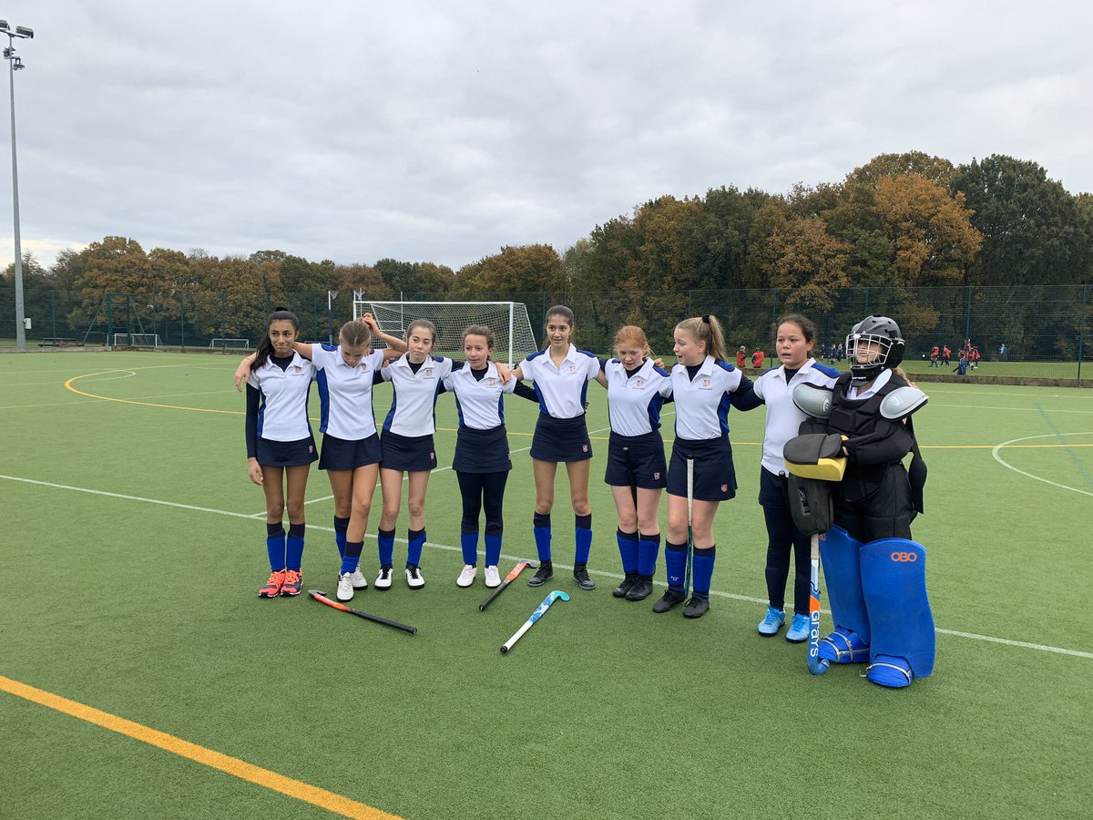 Brentwood_Sport's tweet photo. A great game for the U13D team this morning against @SportsBancrofts PoM Emily! #welovehockey #finallystoppedraining https://t.co/IzvHRSjdHW