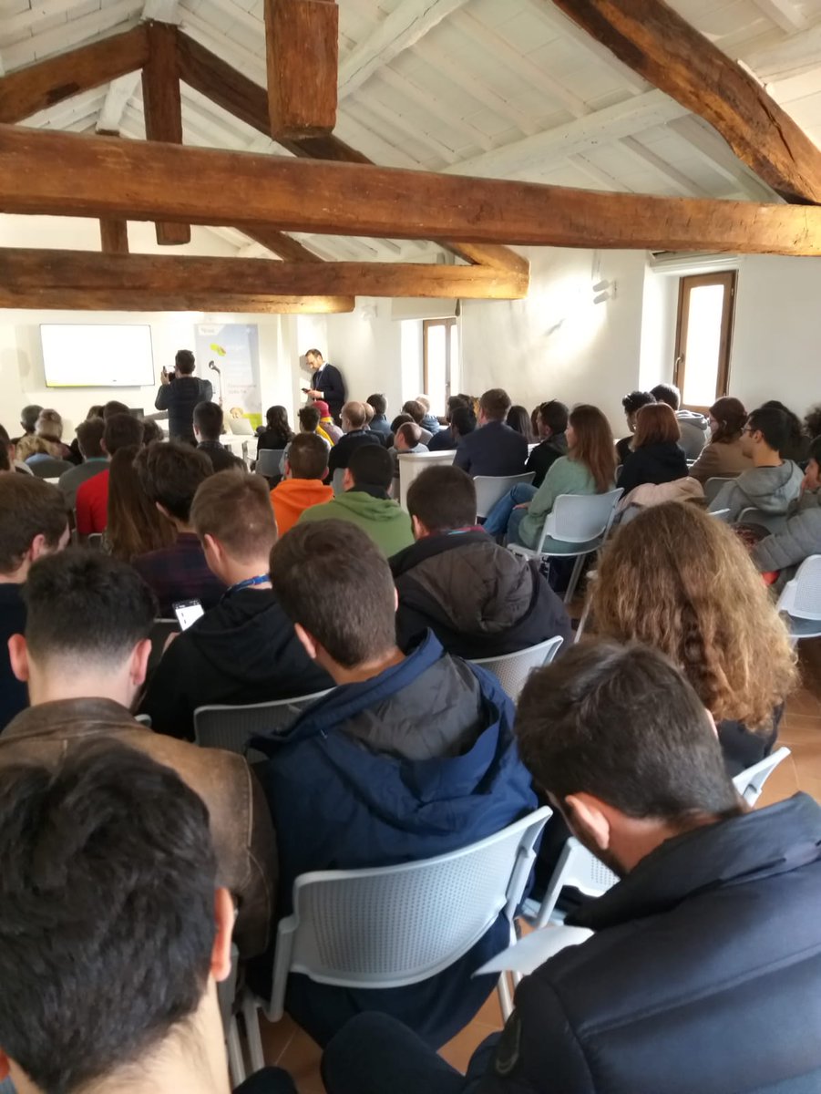 Castello_Severa's tweet photo. Al via #Copernicus #Hackaton - #HACK4SEA presso il Castello di Santa Severa. I temi dell’Hackathon saranno il mare e le coste del Lazio, in ambiti legati alle sfide della salvaguardia ambientale, del controllo delle infrastrutture logistiche portuali e del turismo https://t.co/atzFzgcZRT