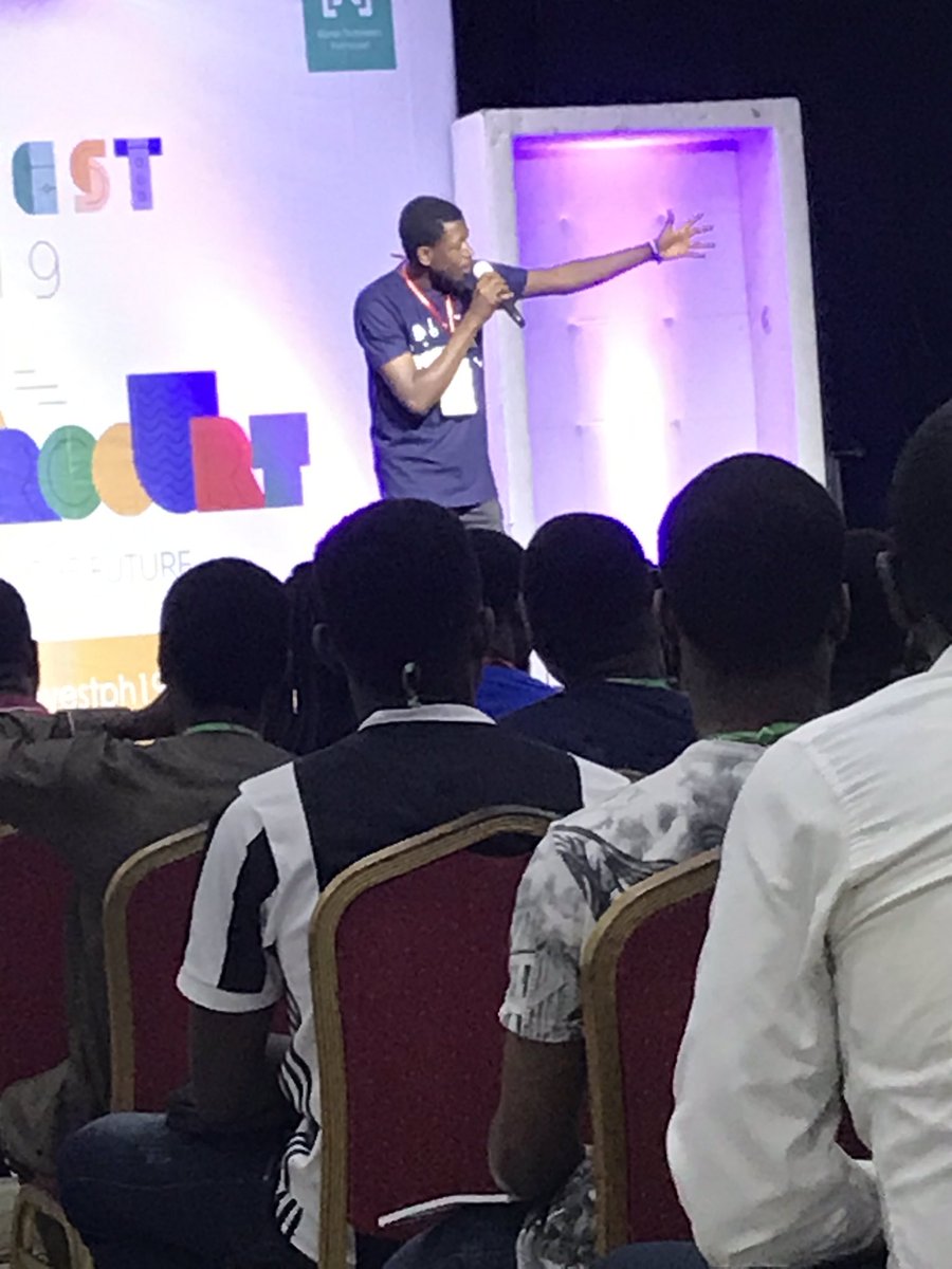 itscollins30's tweet photo. Wonderful presentation from @philipobiorah on Artificial Intelligence
#GDGFest #GDG2019 #DevFest #DevFestPh https://t.co/iueGYYgFLs