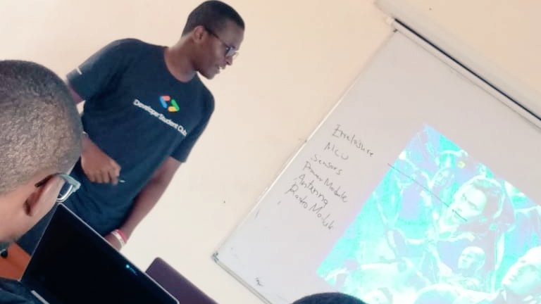 DscTtu's tweet photo. Lastly The Web Chief @wayne_gakuo proceeding with his facilitation on board...
@GDG_Nairobi
#TtuTechFest
#DeveloperStudentClubs
#DSCSSA
@auwalms
@aniediudo
@DscTtu
@mictecttu
@TCyberimmersion
@TTUTechlady https://t.co/H0Kx2oBYzU