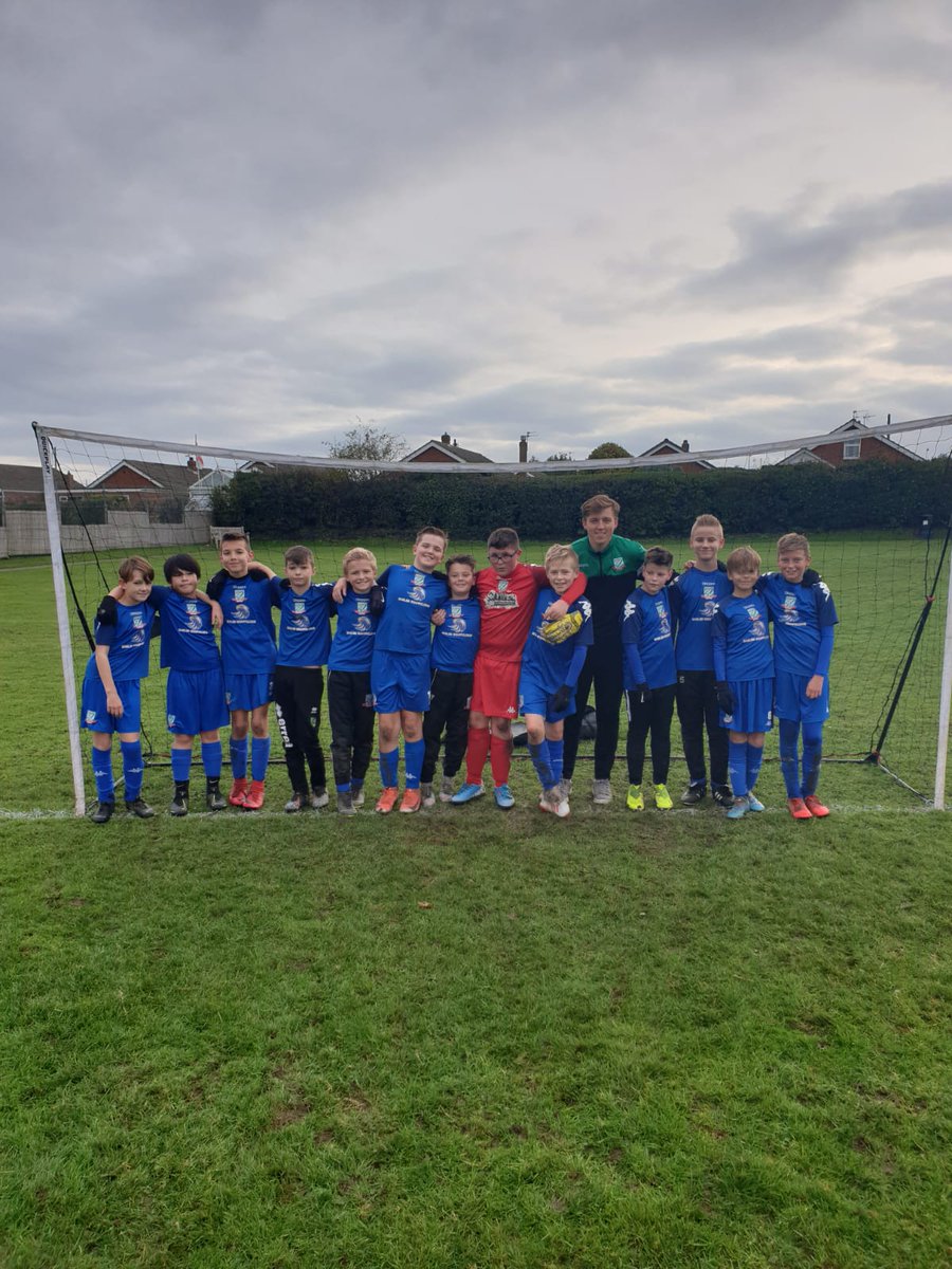 Carl Butler (@gorlestonfcnews) on Twitter photo Great to see <a href="/ingram_connor/">Connor Ingram</a> helping at @gfc_youth training this morning a product of <a href="/gorlestonfc/">Gorleston Football Club</a> youth system himself inspiring & showing with hard work , commitment & dedication they to have a pathway to 1st team football within our club 💚⚽️ #futureGFCstars Great to see <a href="/ingram_connor/">Connor Ingram</a> helping at @gfc_youth training this morning a product of <a href="/gorlestonfc/">Gorleston Football Club</a> youth system himself inspiring & showing with hard work , commitment & dedication they to have a pathway to 1st team football within our club 💚⚽️ #futureGFCstars